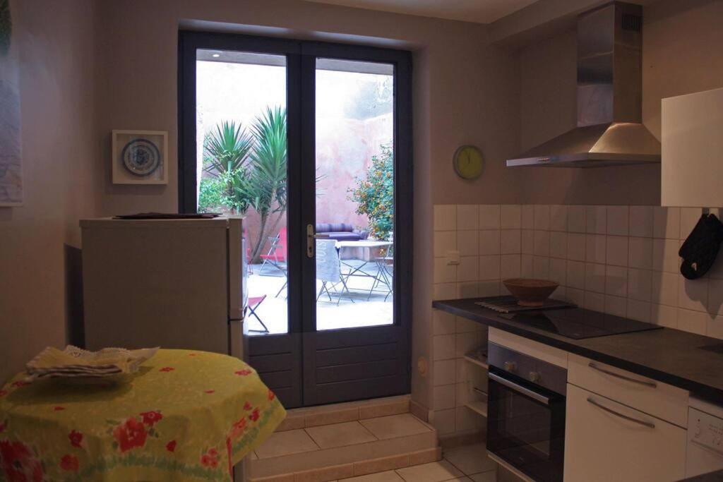 Arlette La Petite Maison Arlesienne المظهر الخارجي الصورة